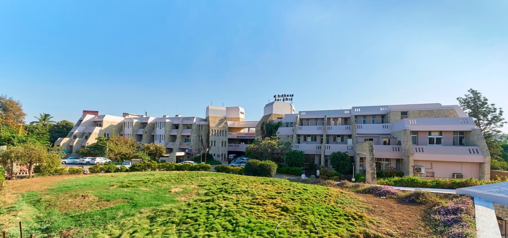 Sanjeevan Medical Foundation ENT Post Graduate Training Institute, Miraj